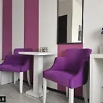 בית הארחה La Pietra Family 3*