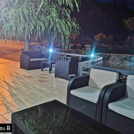 ゲストハウス La Pietra Family Međugorje